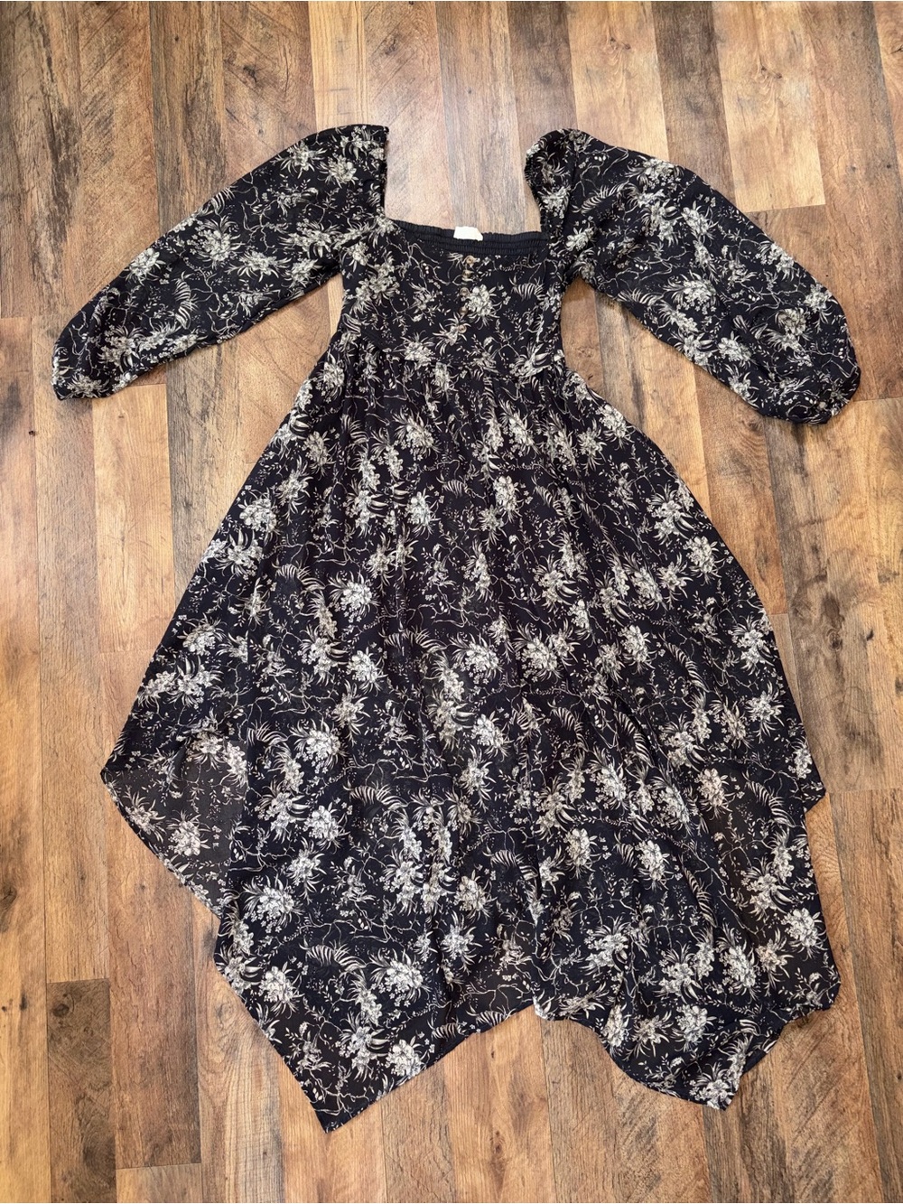 Porter St. flowy beachy dress